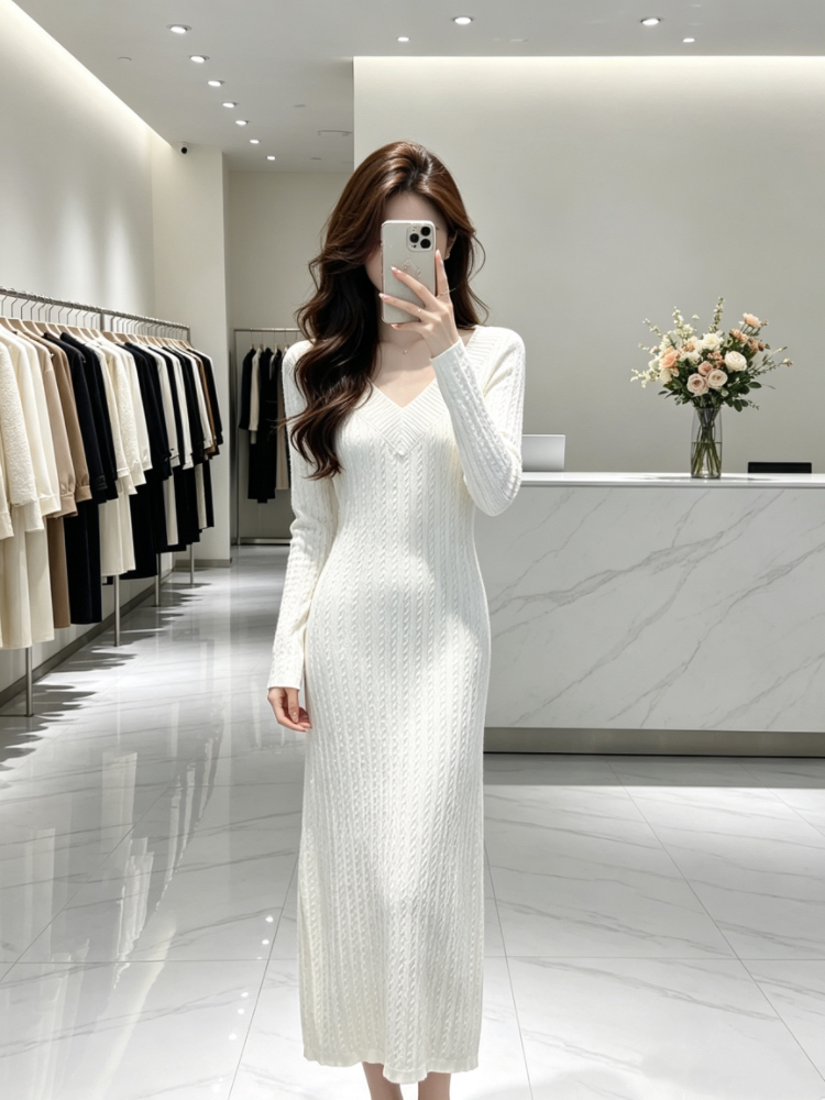 Autumn long sleeve dress package hip bottoming overcoat