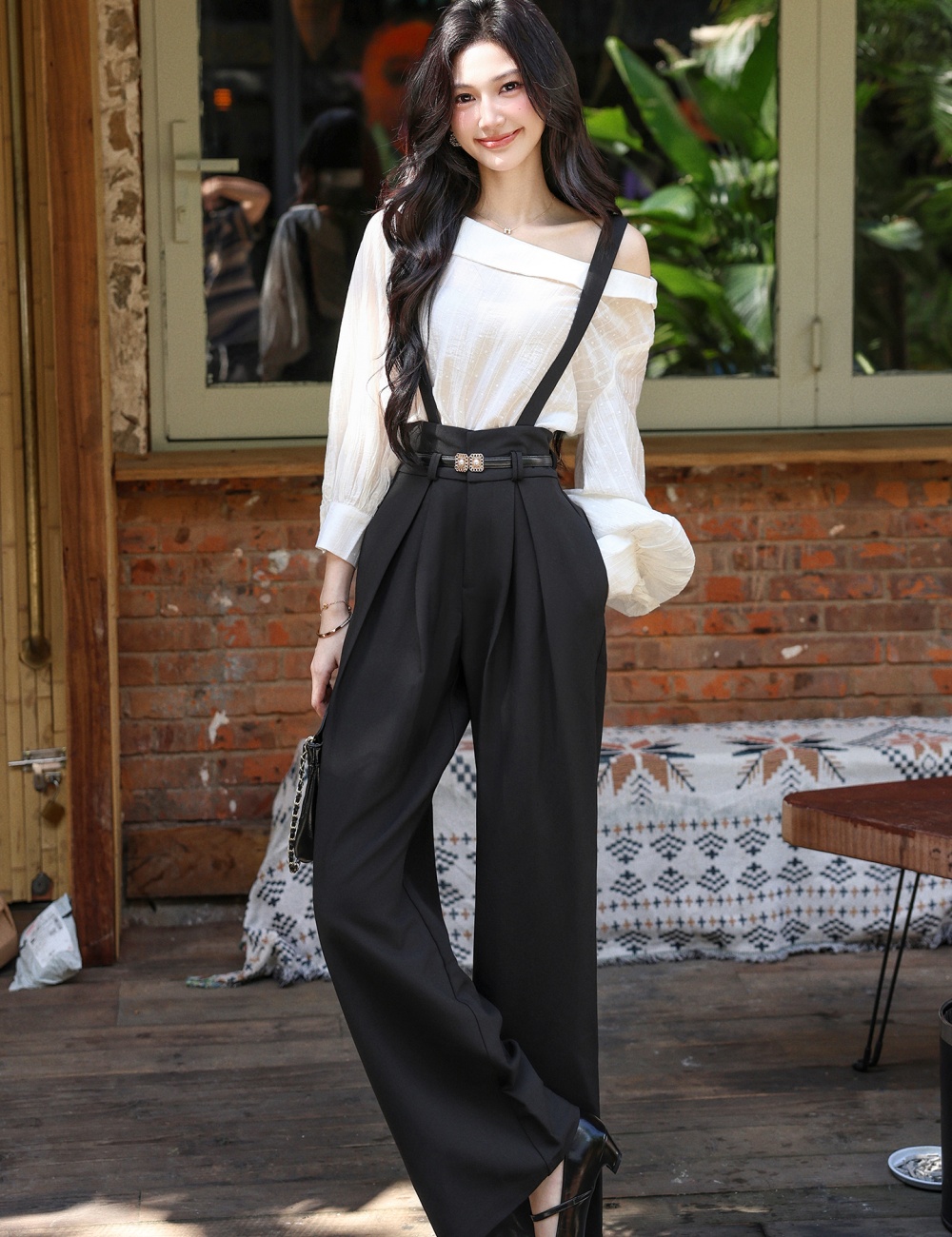 Sloping shoulder bib pants shirt 2pcs set - Image 2