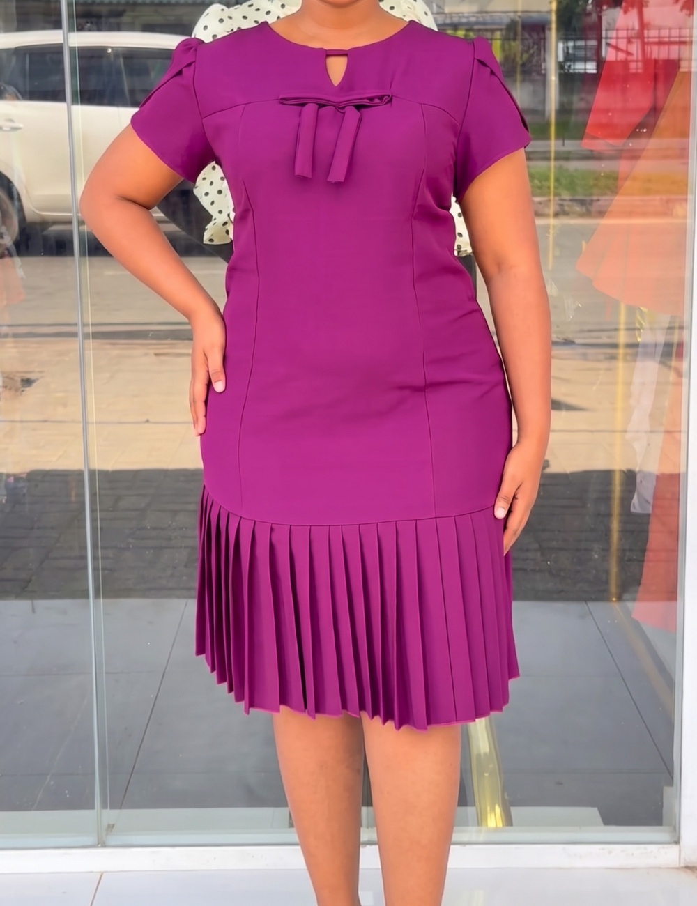 Invisible pleated European style elegant dress for women