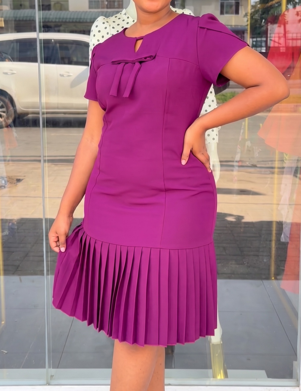 Invisible pleated European style elegant dress for women - Image 2