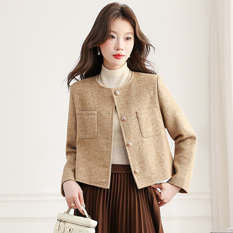 Chanelstyle autumn jacket fashionable thick tops for women - Image 3