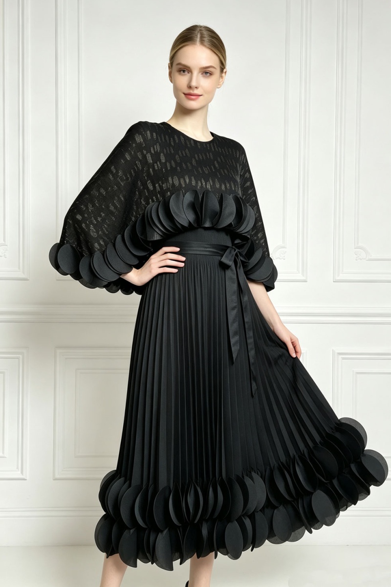 Sleeveless pinched waist long dress lotus leaf edges dress