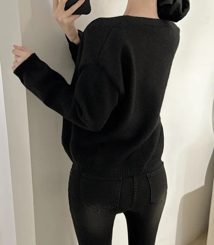 Knitted vest frenum cardigan 2pcs set for women - Image 4