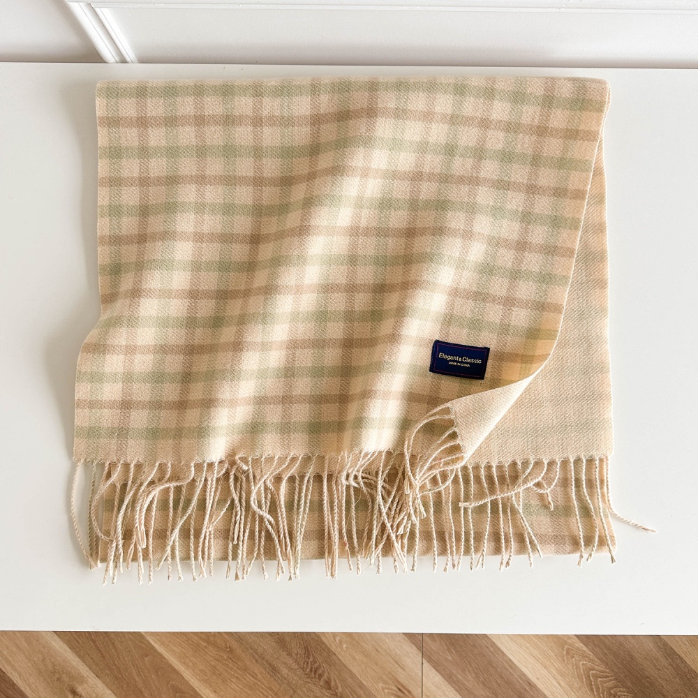 All-match couples British style shawl retro tassels scarves - Image 4