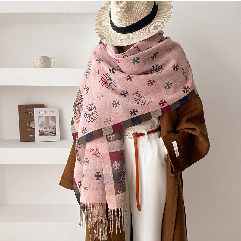 Imitation of cashmere jacquard scarves plaid shawl - Image 4