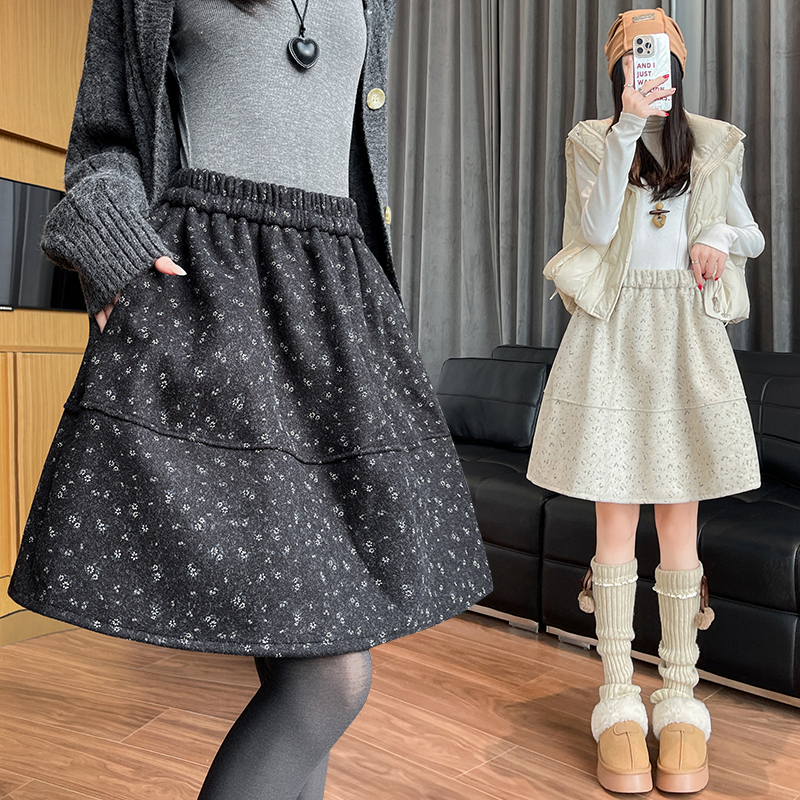 Floral A-line skirt autumn and winter woolen puff skirt - Image 3