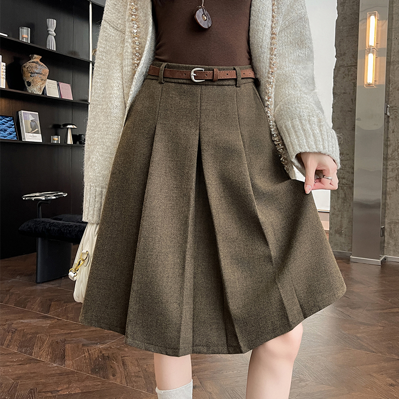 Woolen short skirt Casual skirt for women